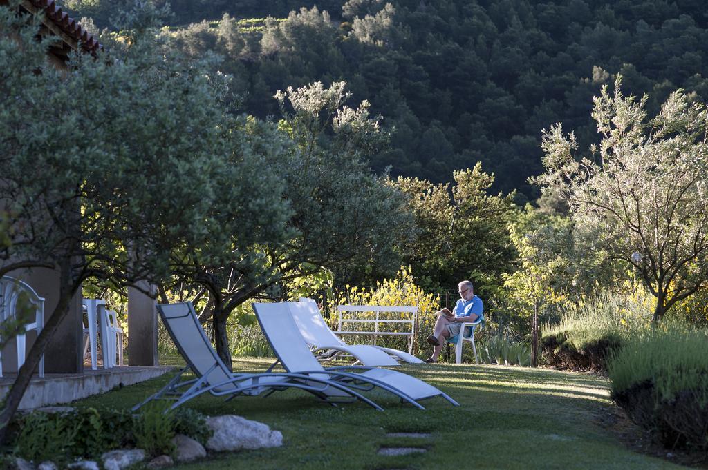 Le Grand Jardin Bed & Breakfast Lafare Exterior photo