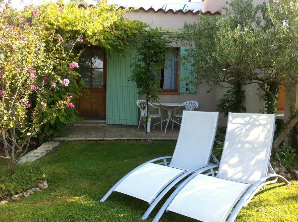 Le Grand Jardin Bed & Breakfast Lafare Exterior photo