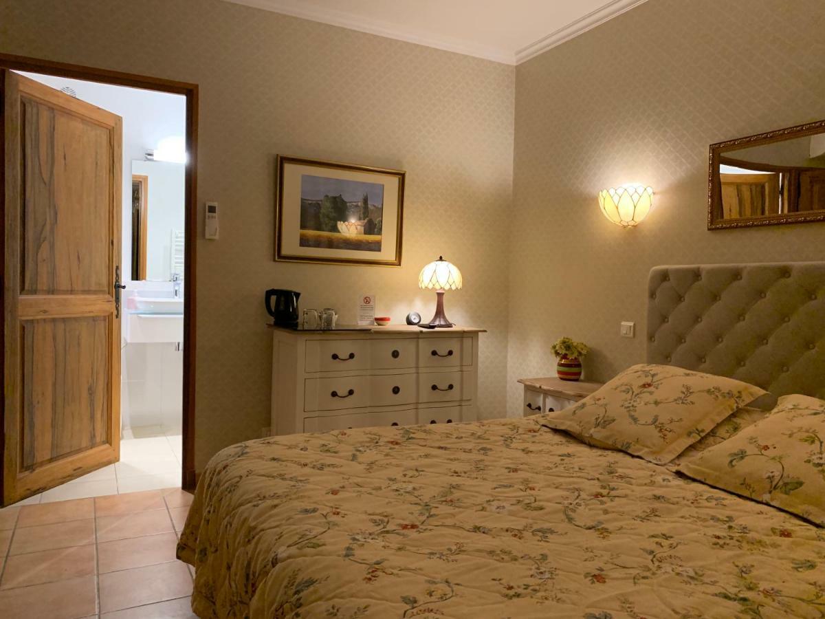 Le Grand Jardin Bed & Breakfast Lafare Exterior photo